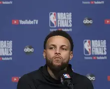 罗恩韦斯莱真名