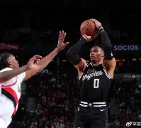 利拉德交易至公牛